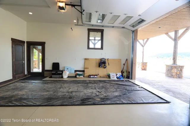 $6,500,000 | 227 McNeel Power Plant Road, Alpine, WY 83128