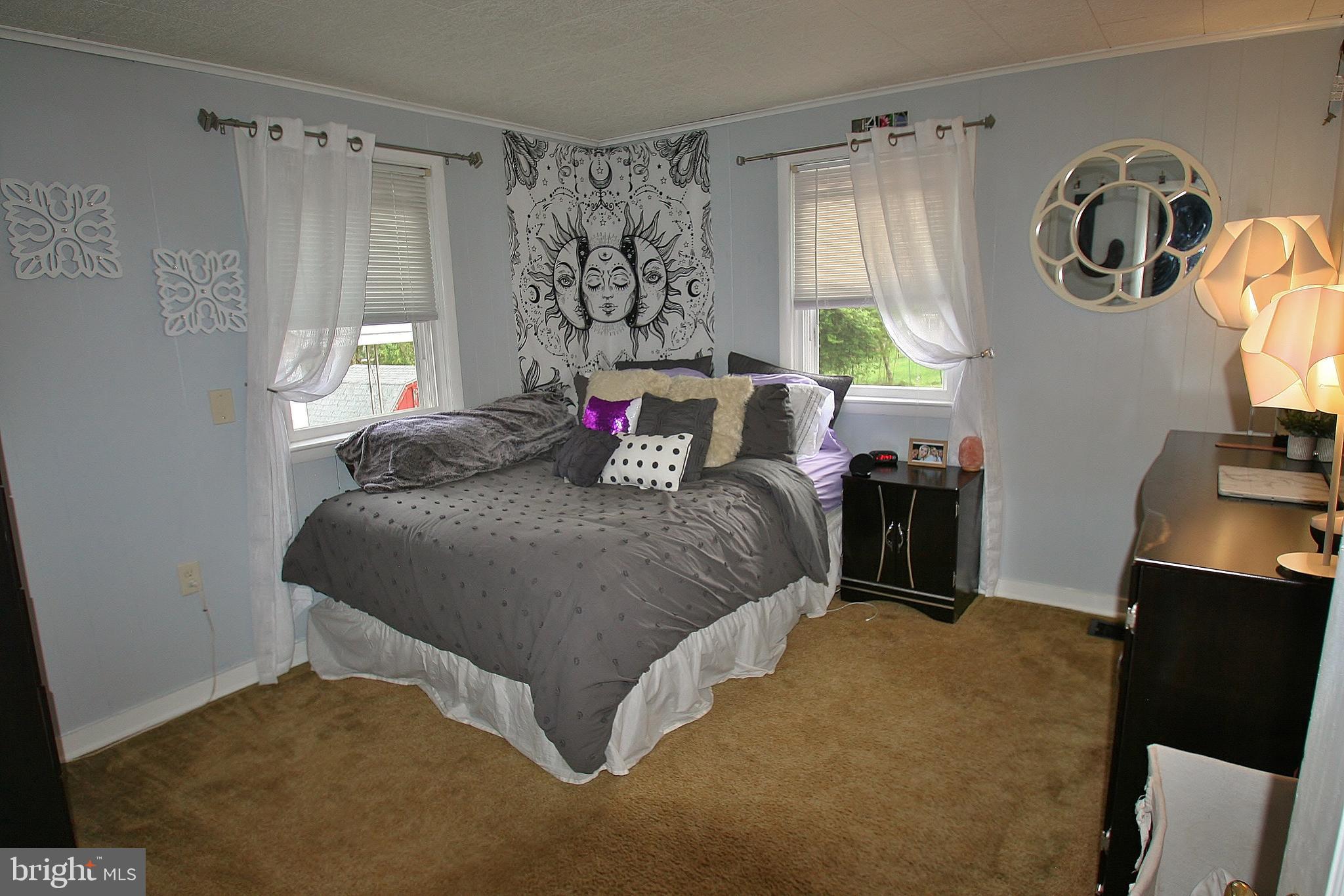 137 Chestnut Street Shillington, PA 19607 - Photo 11 of 16 2nd Bedroom