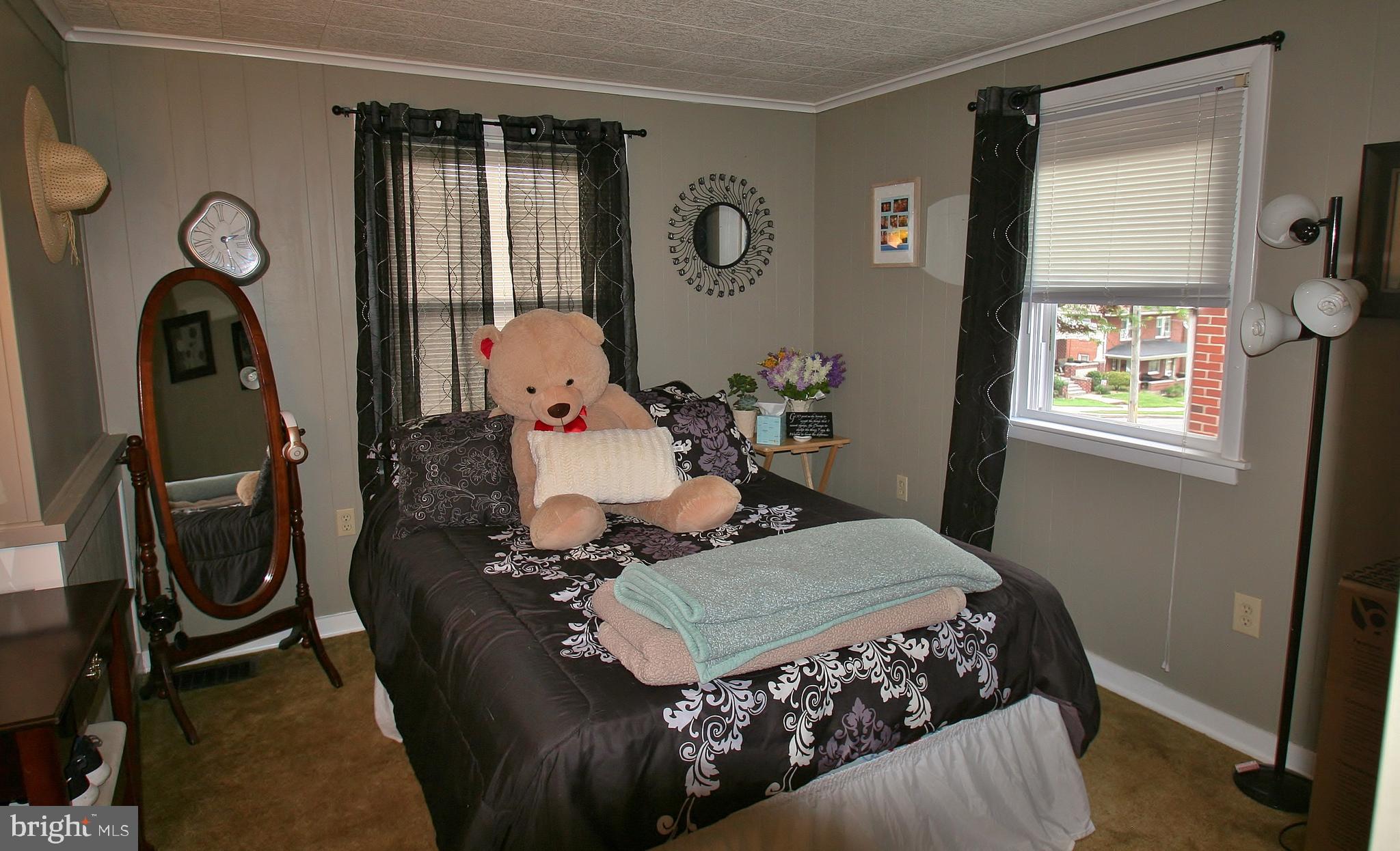 137 Chestnut Street Shillington, PA 19607 - Photo 12 of 16 3rd Bedroom