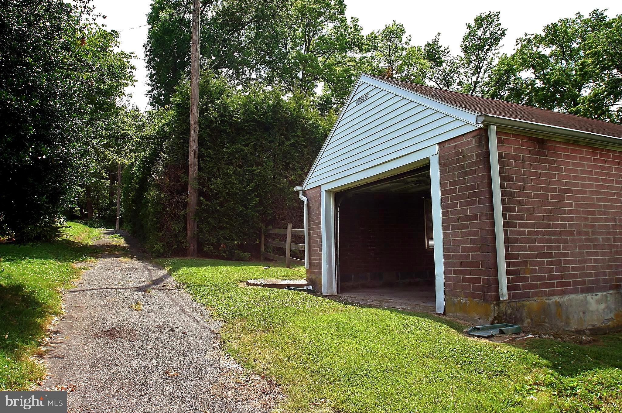 137 Chestnut Street Shillington, PA 19607 - Photo 15 of 16 Back Alley & Garage Entry