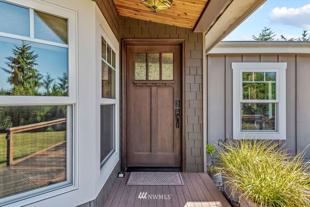 144 Barba Road Castle Rock, WA 98611 - Photo 2 of 34 Gallery Image 2