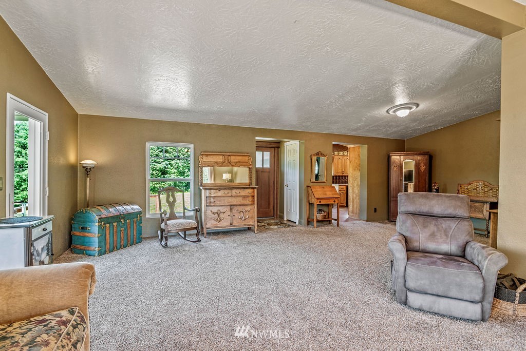 144 Barba Road Castle Rock, WA 98611 - Photo 5 of 34 Gallery Image 5