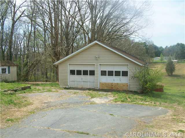 1419 Pennington Road Albemarle, NC 28001 - Photo 8 of 10 Gallery Image 8