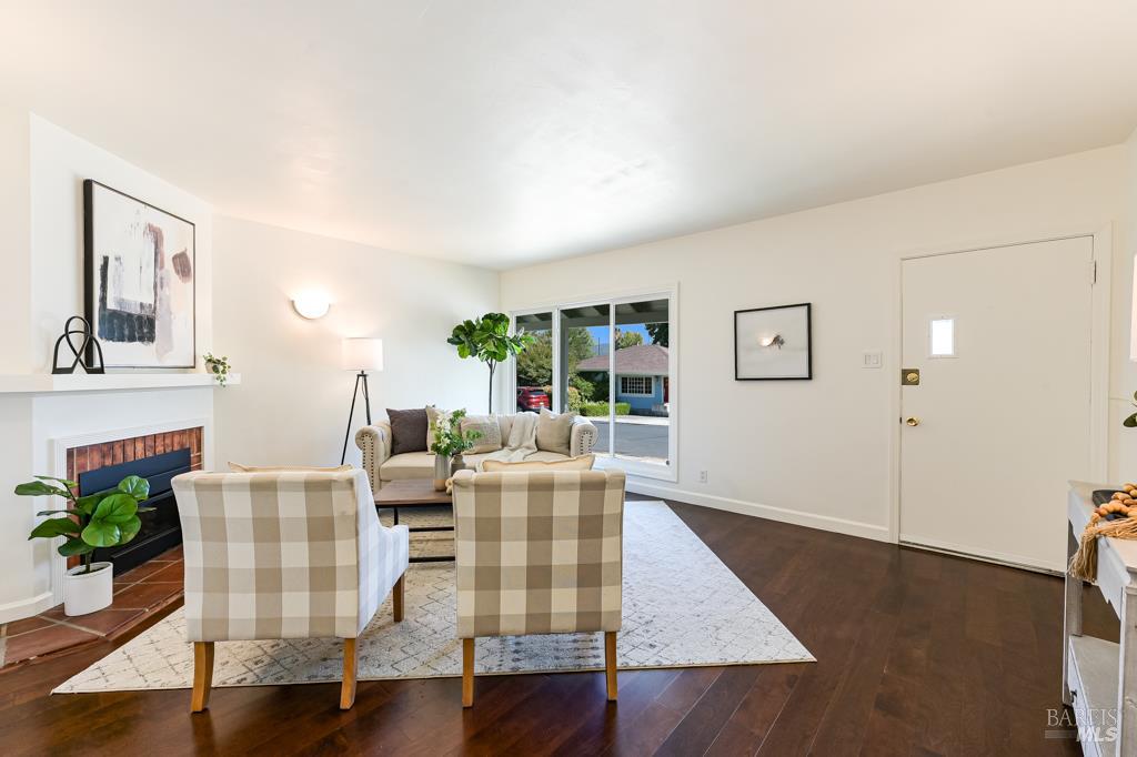 36 Meadow Avenue San Rafael, CA 94901 - Photo 5 of 17