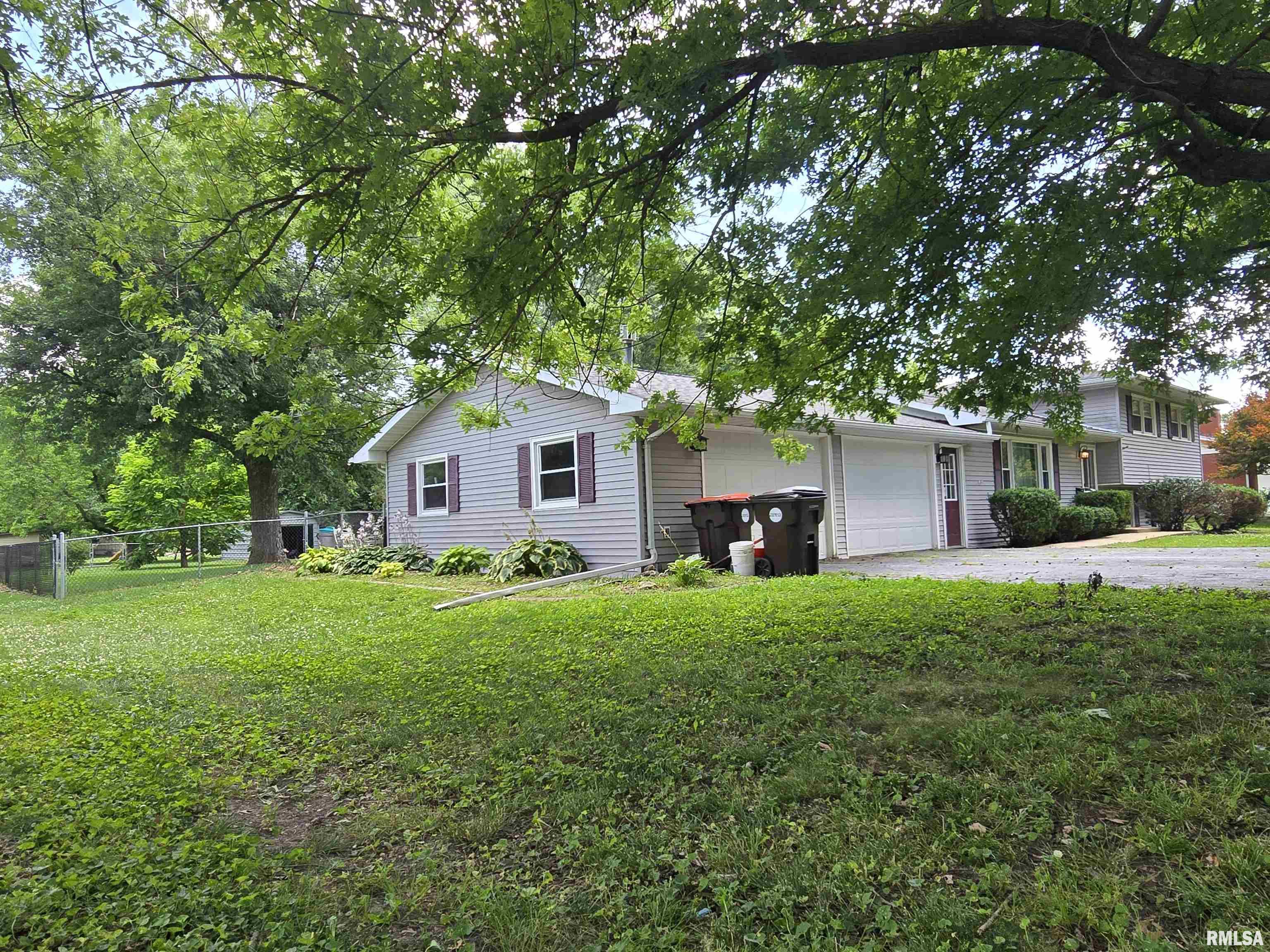 513 South Marion Street Carthage, IL 62321 - Photo 42 of 43