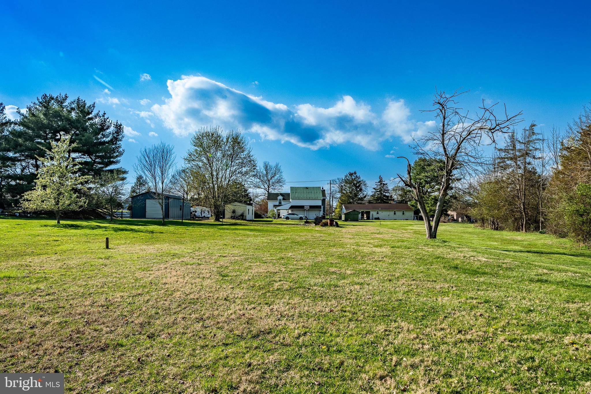 2190 East Buck Road Pennsburg, PA 18073 - Photo 40 of 42