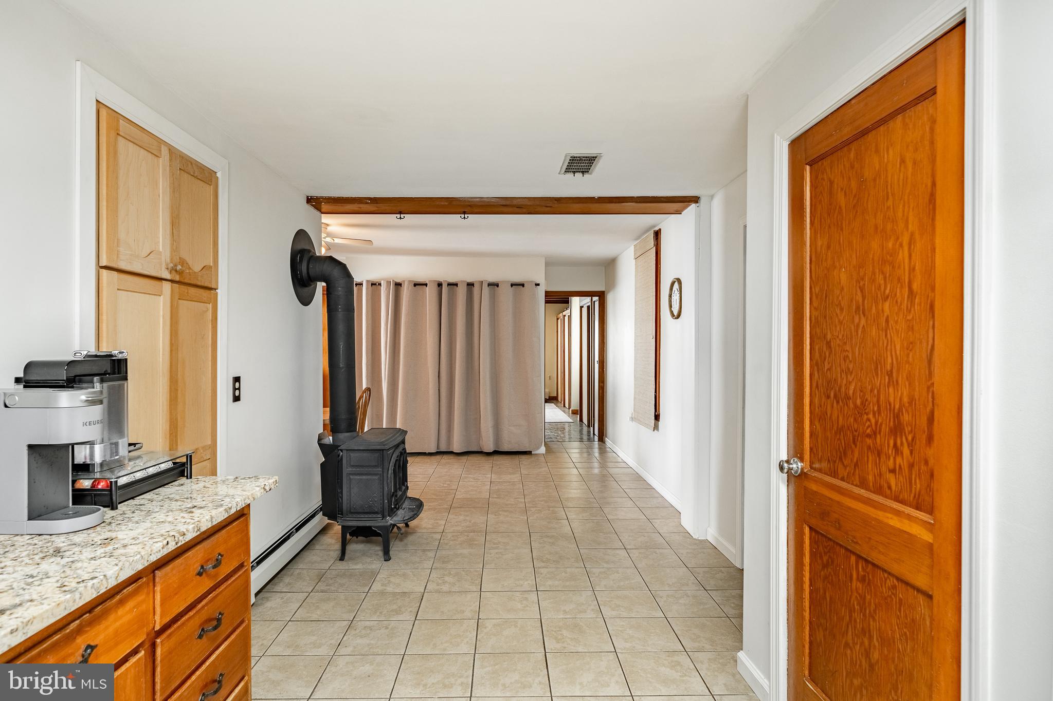 2190 East Buck Road Pennsburg, PA 18073 - Photo 7 of 42