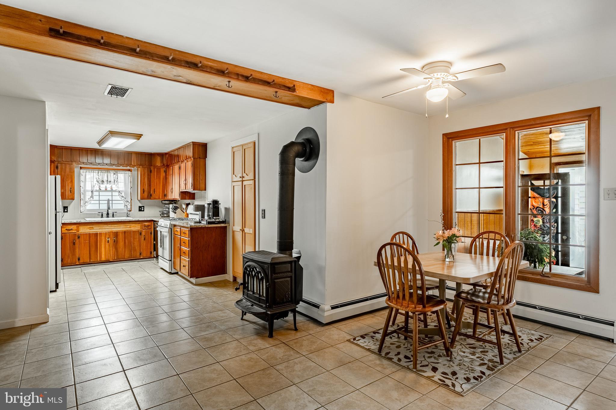 2190 East Buck Road Pennsburg, PA 18073 - Photo 9 of 42