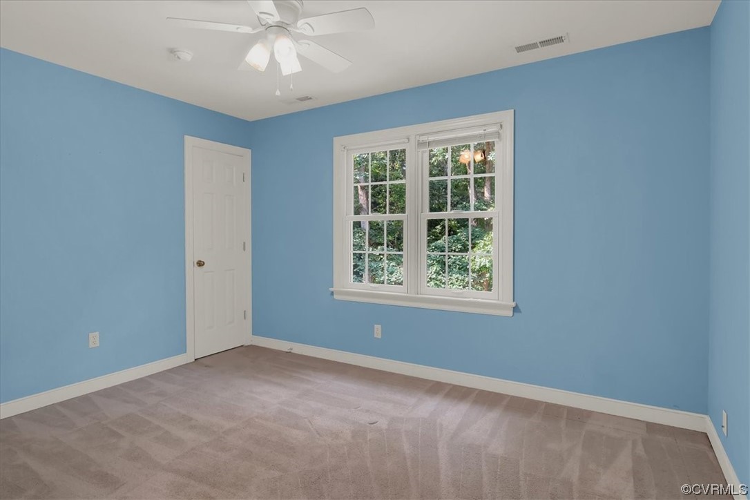 13230 Carters Way Road Chesterfield, VA 23838 - Photo 34 of 50 an empty room with a window