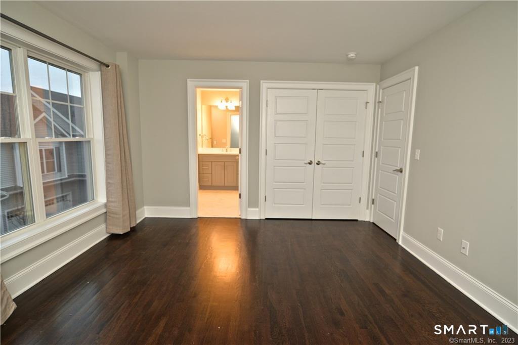 115-71 Colonial Road Stamford, CT 06906 - Photo 19 of 29