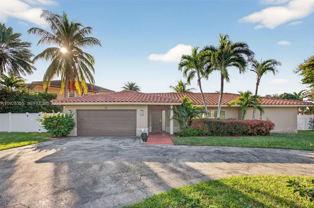 $5,900 | 4060 Northeast 26th Avenue, Lighthouse Point, FL 33064