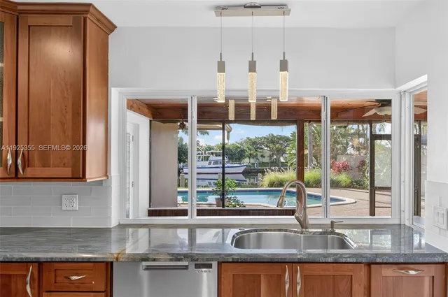 $5,900 | 4060 Northeast 26th Avenue, Lighthouse Point, FL 33064