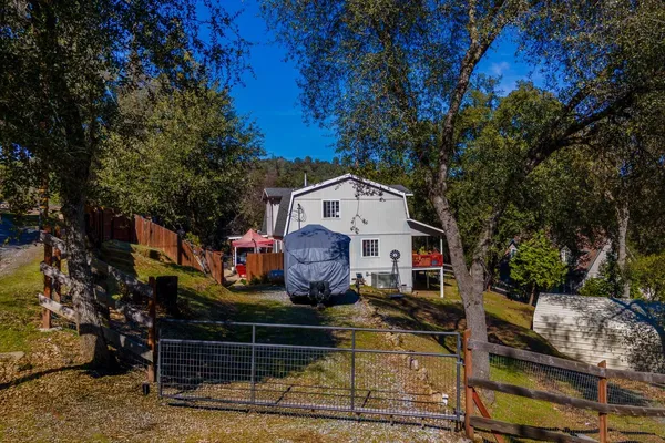 $499,900 | 5600 Upper Siesta Lane, Somerset, CA 95684