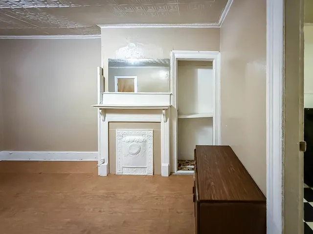 $1,850 | 164 Griffith Street, Unit 2, Jersey City, NJ 07307