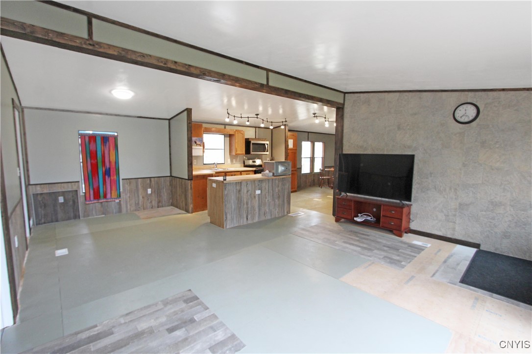 7571 Snell Road New Bremen, NY 13367 - Photo 5 of 30