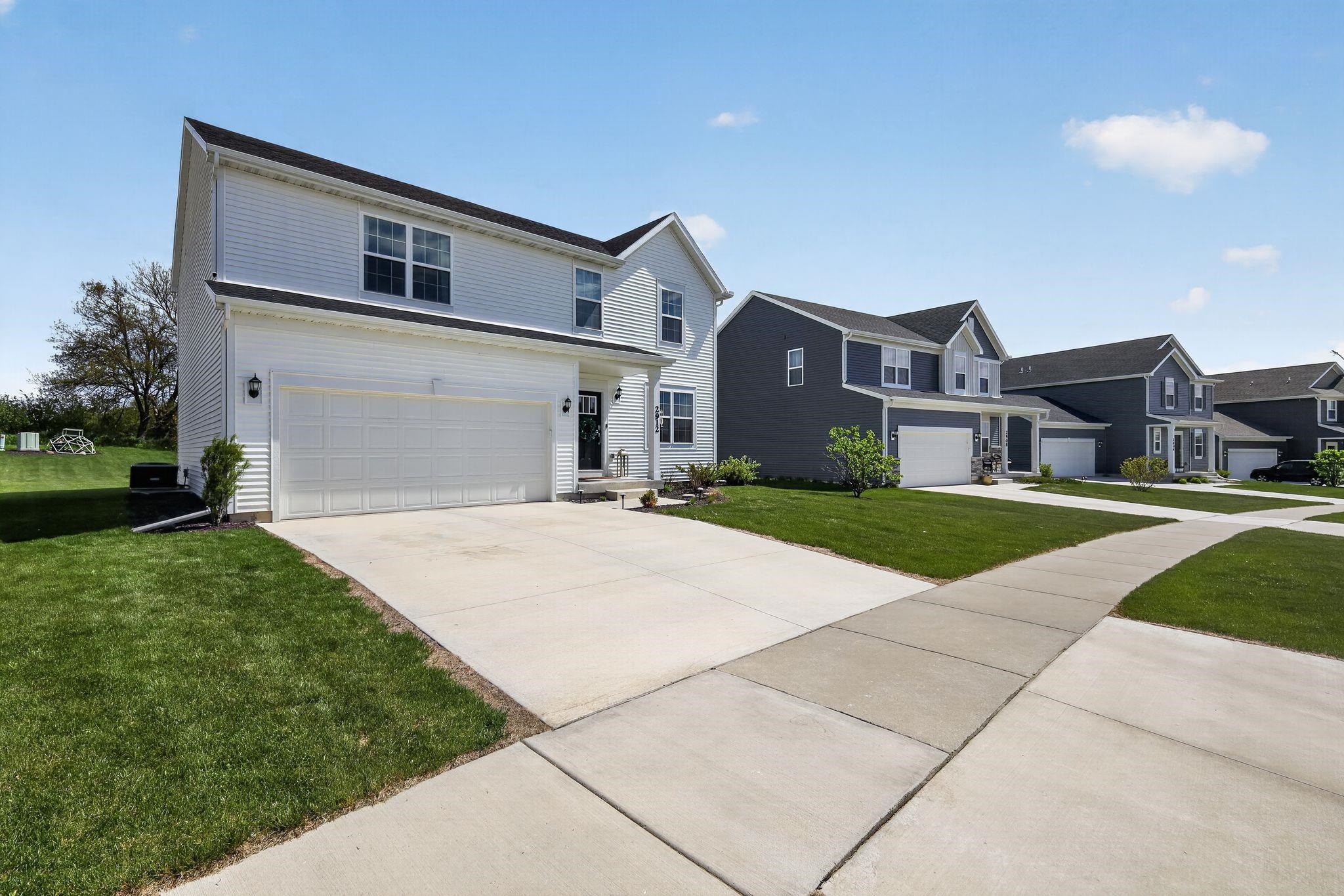 2912 Jackson Street Stoughton, WI 53589 - Photo 3 of 30
