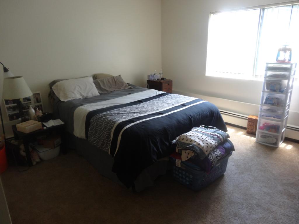 130 Mammoth Road, Unit 2 Hooksett, NH 03106 - Photo 7 of 9