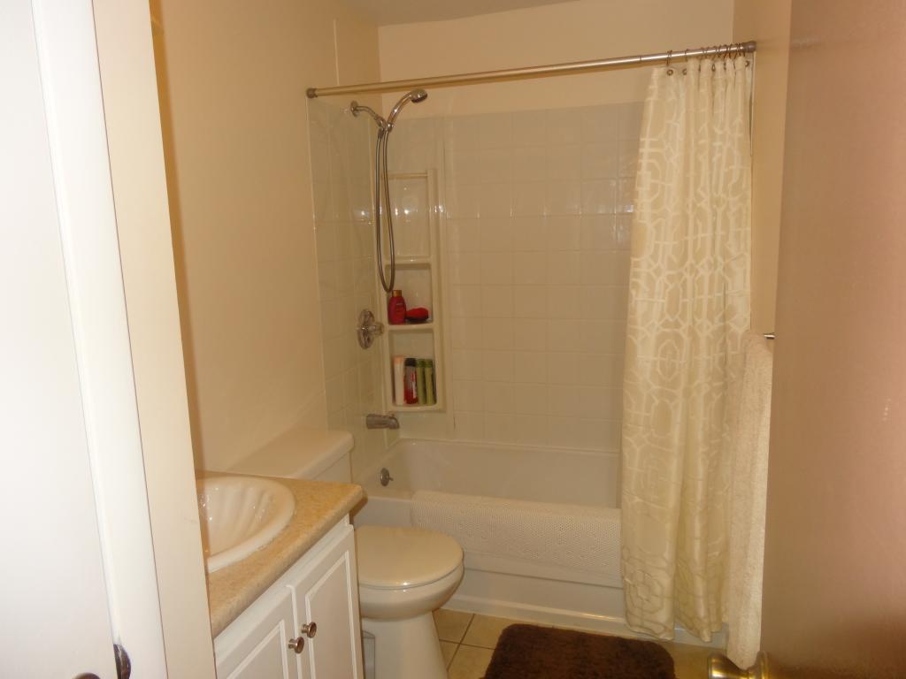 130 Mammoth Road, Unit 2 Hooksett, NH 03106 - Photo 9 of 9