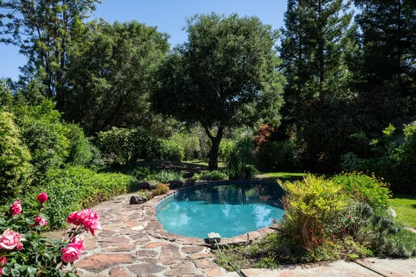 $4,488,000 | 800 Loyola Drive, Los Altos, CA 94024