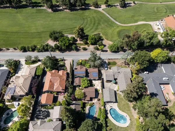 $4,488,000 | 800 Loyola Drive, Los Altos, CA 94024