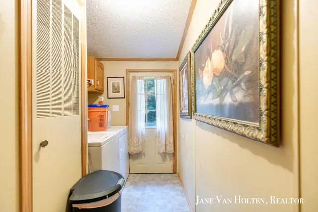 $249,900 | 20449 Gates Road, Howard City, MI 49329