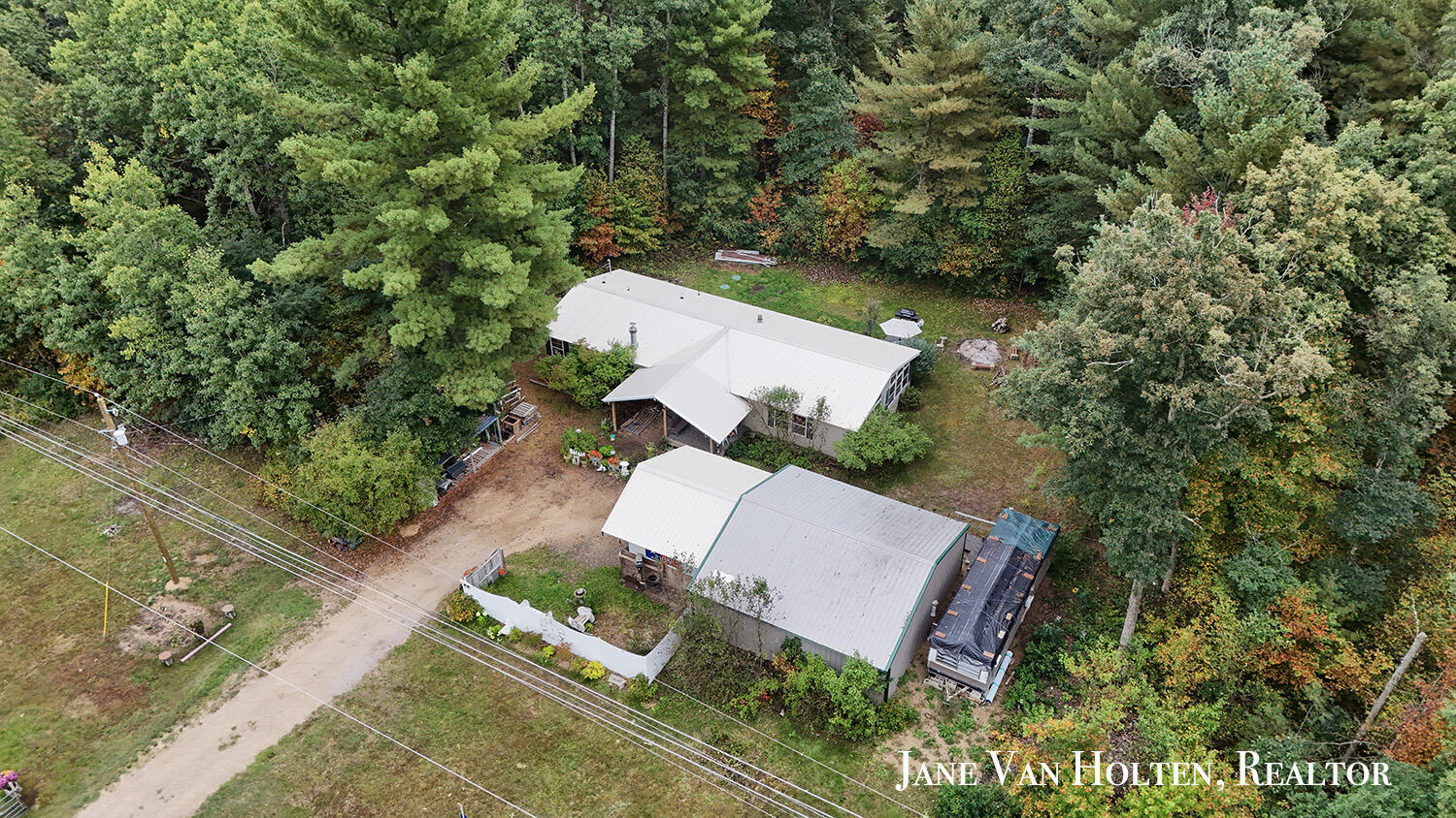 20449 Gates Road Howard City, MI 49329 - Photo 3 of 29 DJI_20250924101345_0346_Dcopy