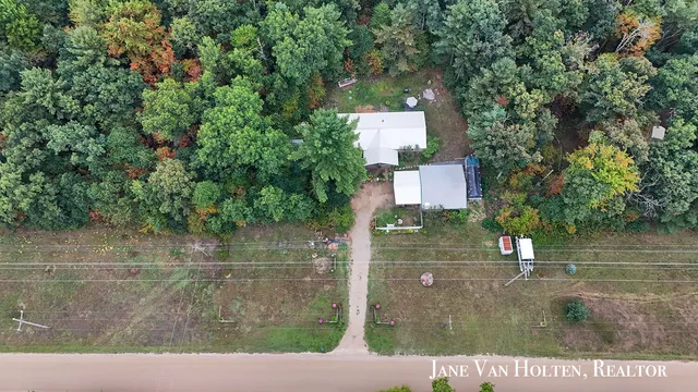 $249,900 | 20449 Gates Road, Howard City, MI 49329