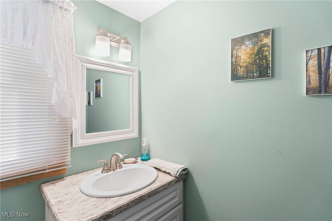 3401 Barrett Road Akron, OH 44333 - Photo 18 of 24 Bathroom featuring vanity