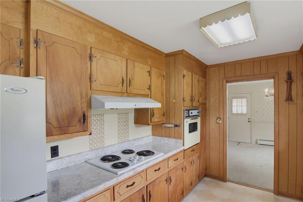 8003 Clinard Farms Road High Point, NC 27265 - Photo 11 of 40