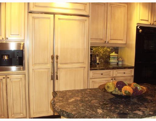6537 Timber Lane Boca Raton, FL 33433 - Photo 6 of 24 Kitchen