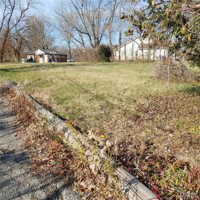 213 Seminole Street Edwardsville, IL 62025 - Photo 3 of 4