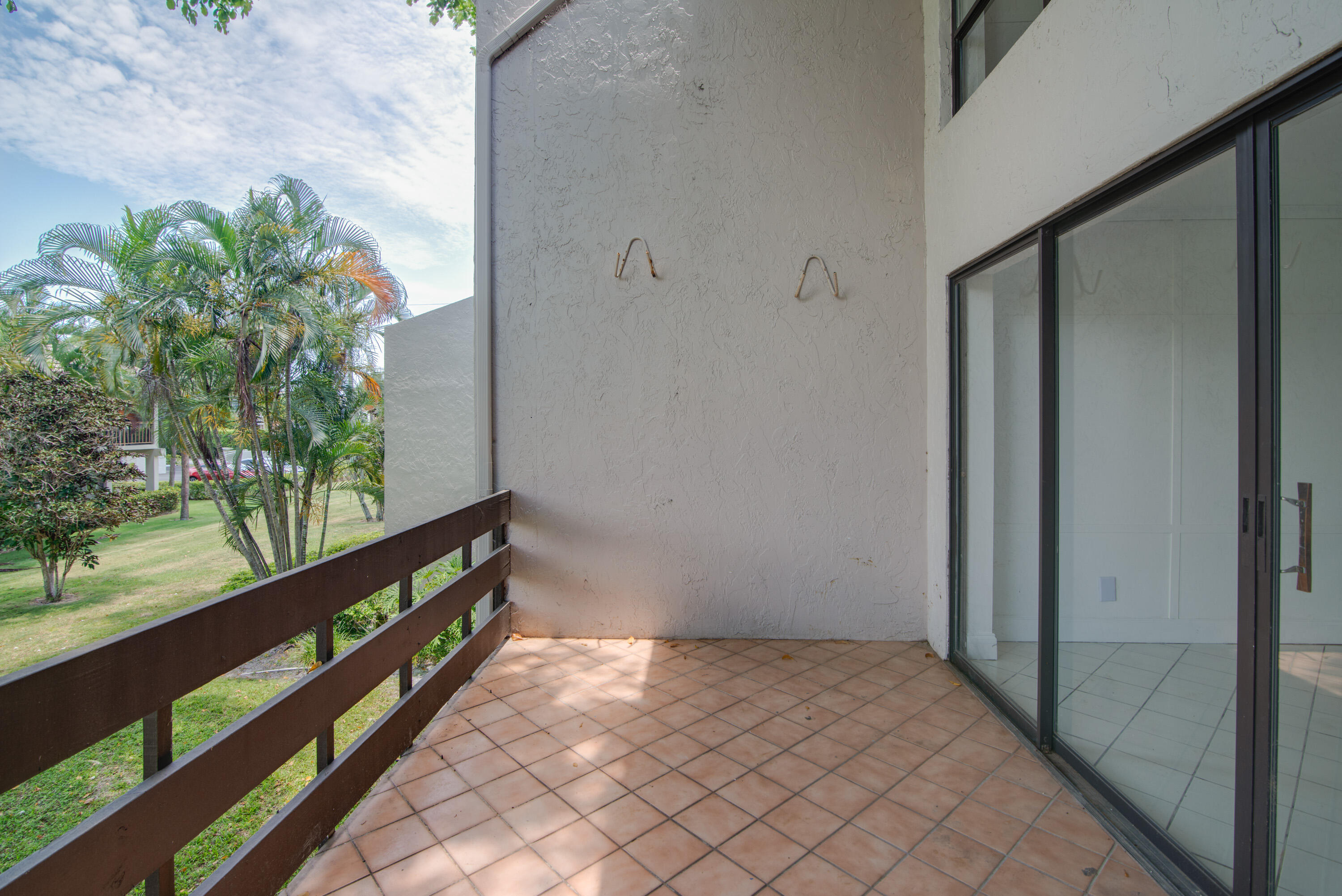 149 Northwest 70th Street, Unit 309C Boca Raton, FL 33487 - Photo 6 of 37 Condo-5
