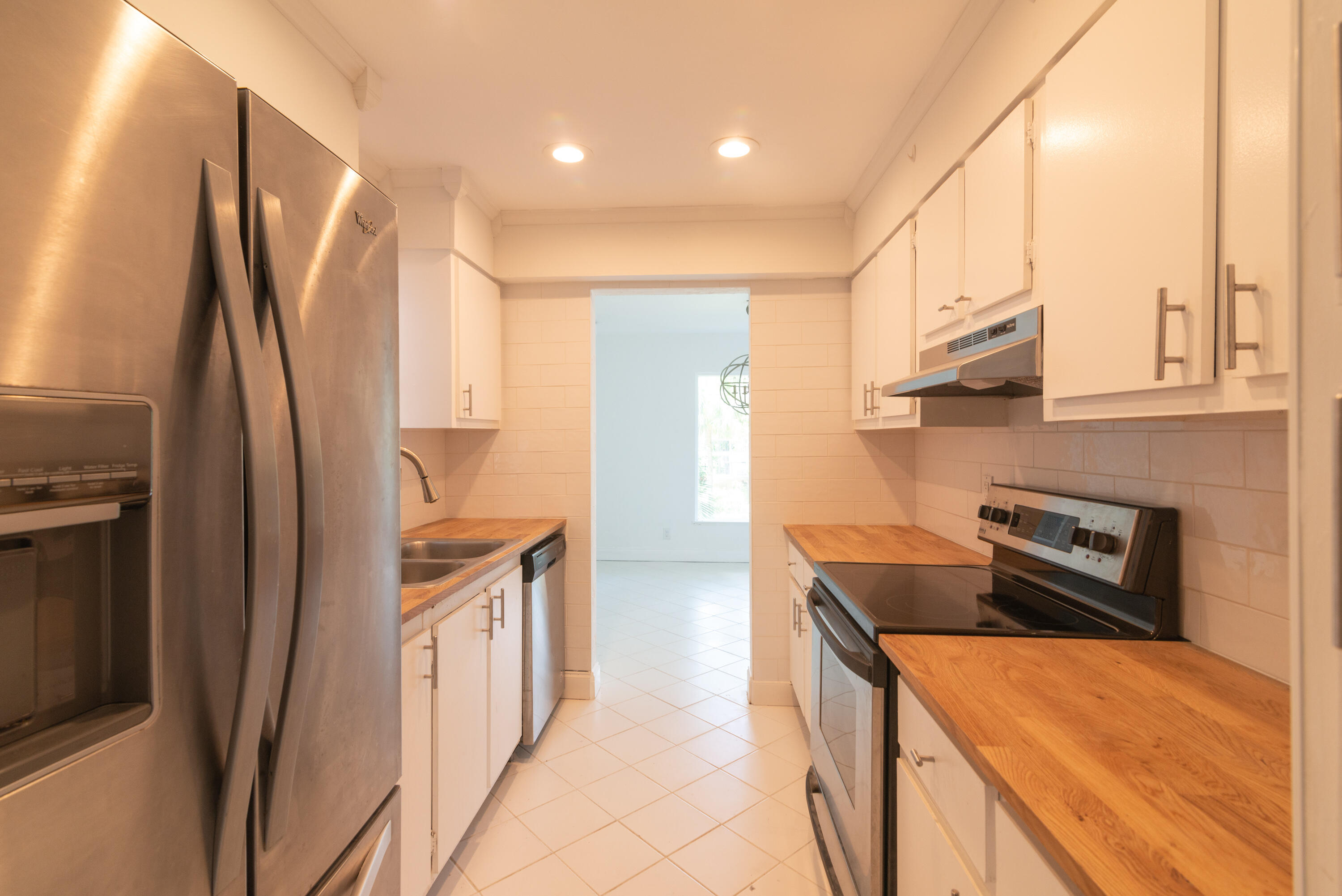 149 Northwest 70th Street, Unit 309C Boca Raton, FL 33487 - Photo 8 of 37 Condo-18