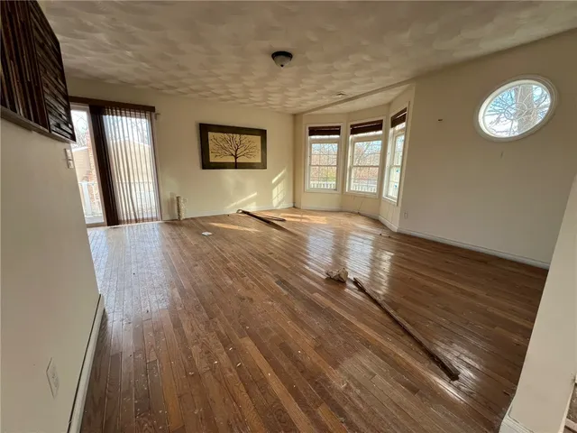 $515,000 | 140 Lake View Road, Cranston, RI 02920