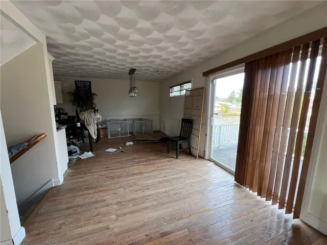 $515,000 | 140 Lake View Road, Cranston, RI 02920