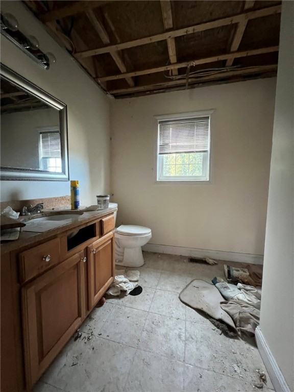 140 Lake View Road Cranston, RI 02920 - Photo 28 of 42