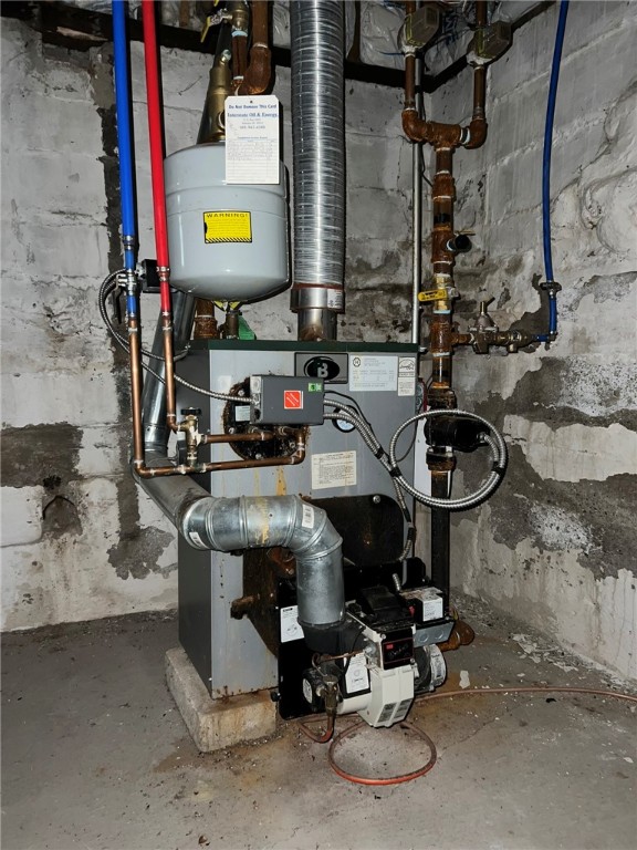 140 Lake View Road Cranston, RI 02920 - Photo 36 of 42