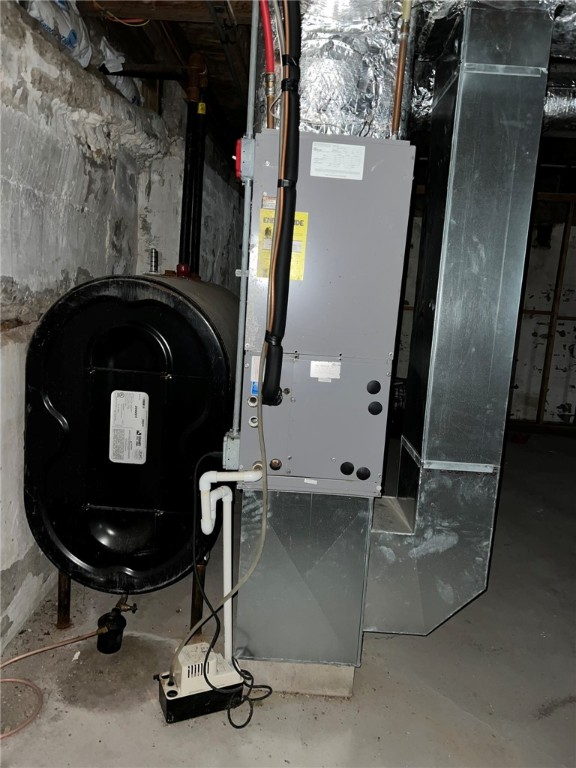 140 Lake View Road Cranston, RI 02920 - Photo 38 of 42