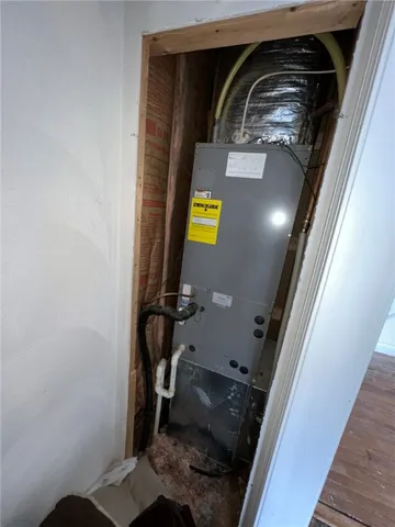 $515,000 | 140 Lake View Road, Cranston, RI 02920