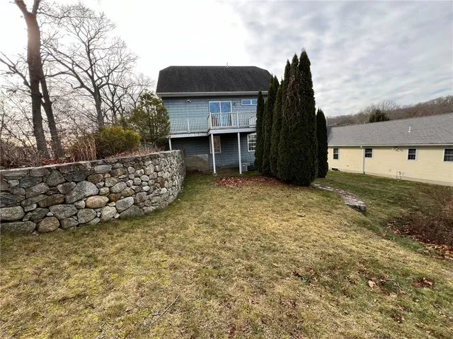 $515,000 | 140 Lake View Road, Cranston, RI 02920