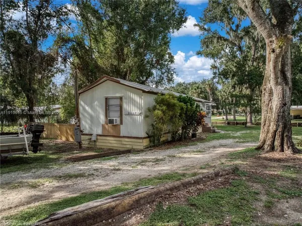 $229,000 | 9035 Temple Drive, Lake Wales, FL 33898