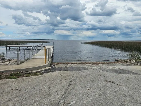 $229,000 | 9035 Temple Drive, Lake Wales, FL 33898