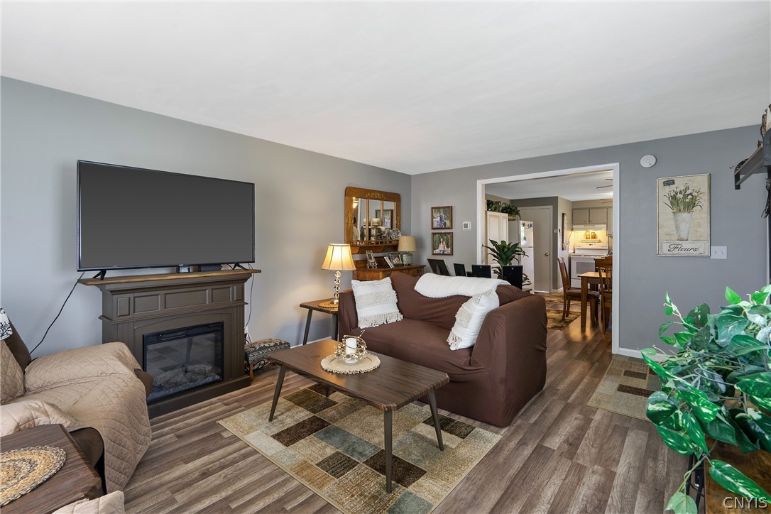 344 Beach Road Geddes, NY 13209 - Photo 5 of 25