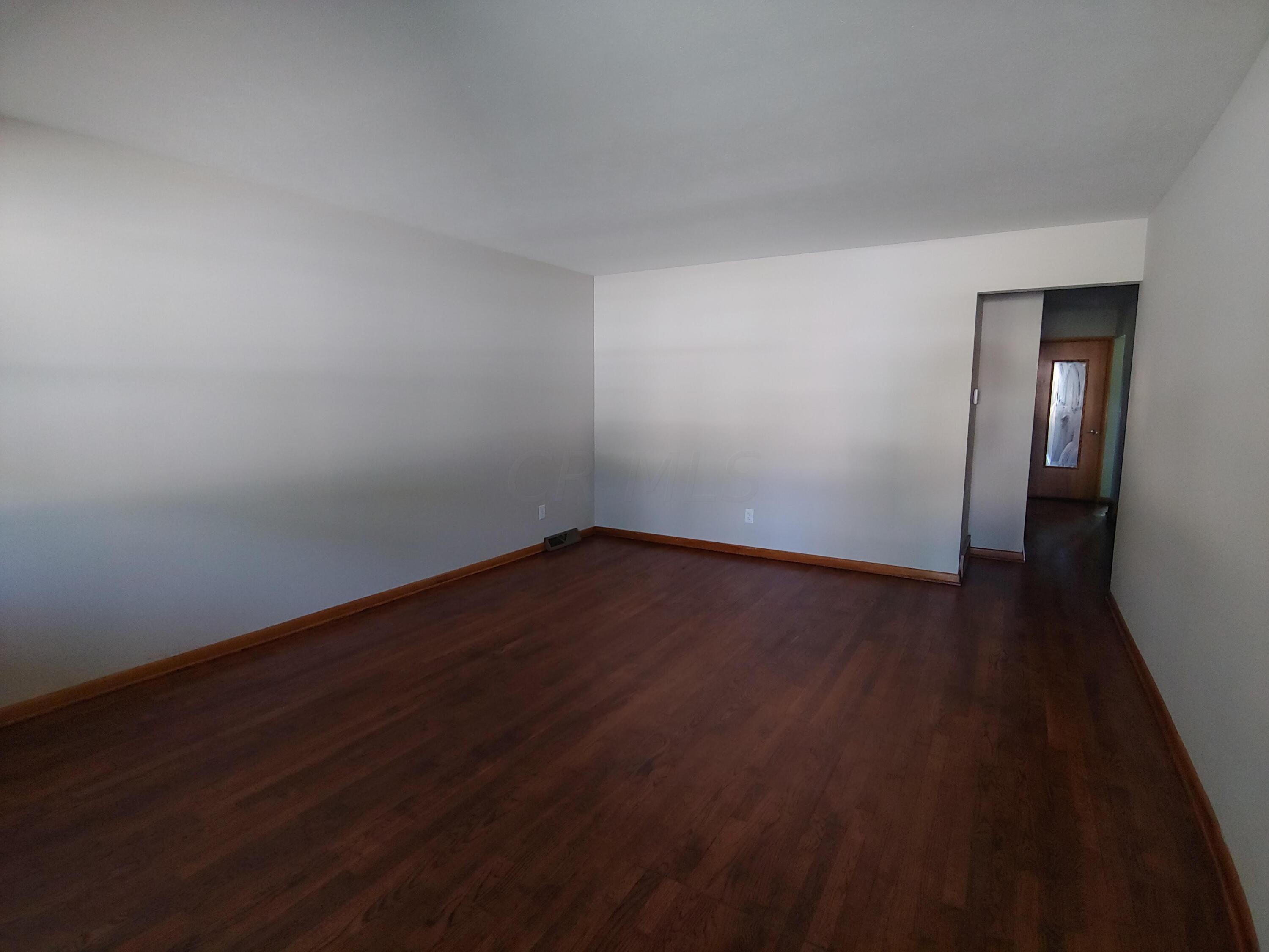 5350 Karl Road Columbus, OH 43229 - Photo 3 of 17