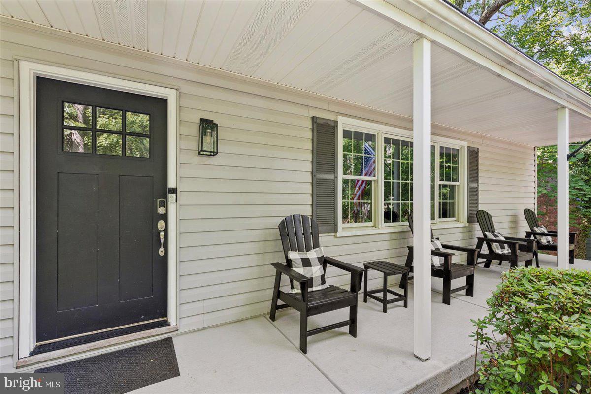 2648 Ogleton Road Annapolis, MD 21403 - Photo 38 of 48 Front porch