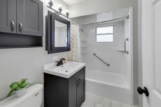 $349,900 | 046 North Page Street, Winfield, IL 60190