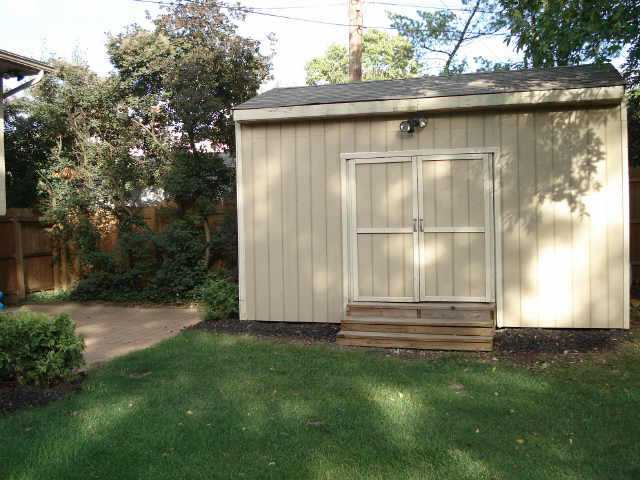 4155 Rowanne Road Columbus, OH 43214 - Photo 9 of 10 Gallery Image 9