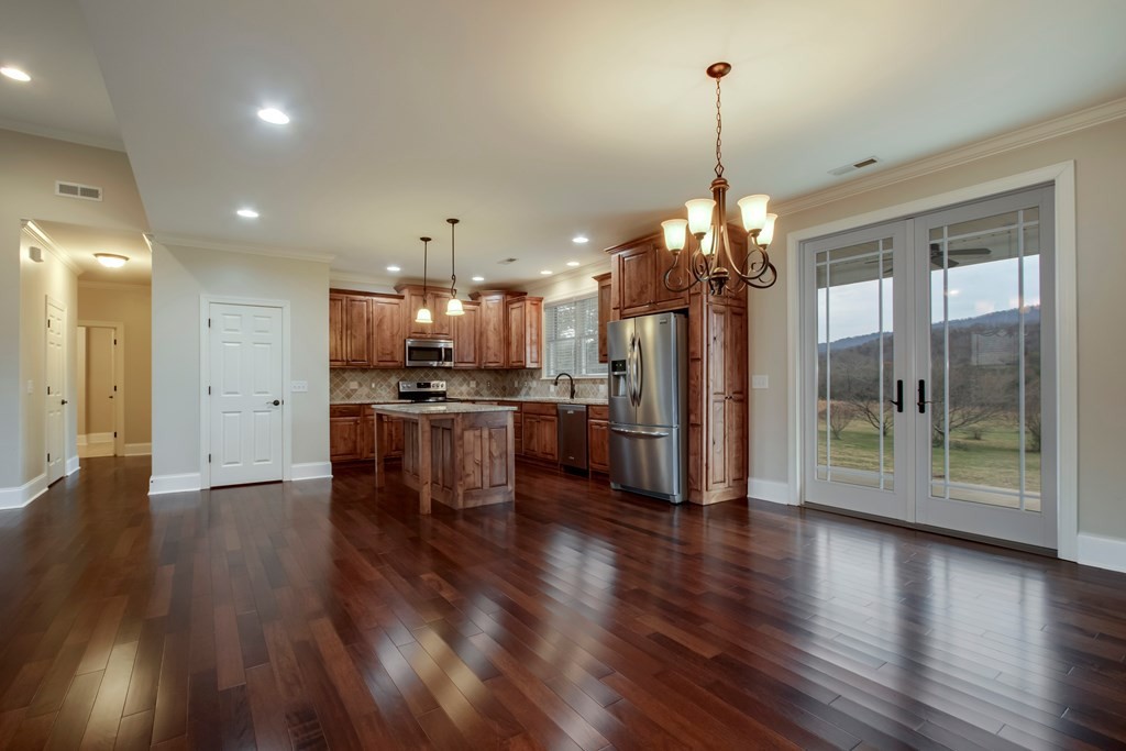 389 Bailey Road Benton, TN 37307 - Photo 17 of 54 Gallery Image 17