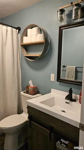 $130,000 | 335 Iris Court, Canton, IL 61520