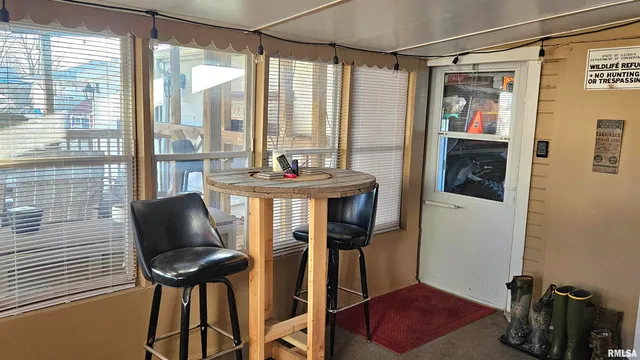 $130,000 | 335 Iris Court, Canton, IL 61520